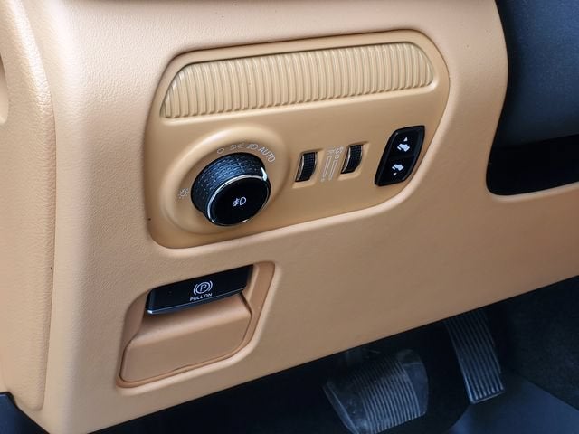 2022 Jeep Grand Wagoneer Series III