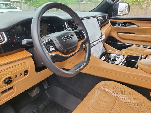 2022 Jeep Grand Wagoneer Series III