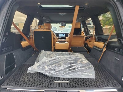 2022 Jeep Grand Wagoneer Series III