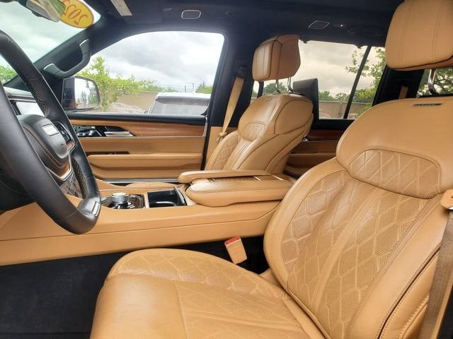 2022 Jeep Grand Wagoneer Series III