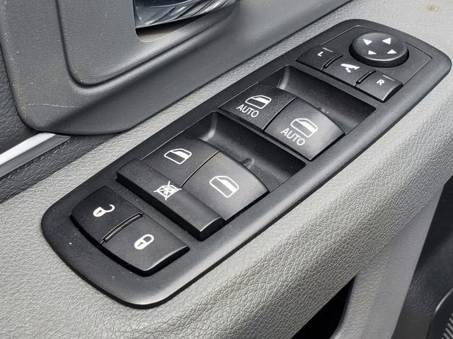 2019 RAM 1500 Classic SLT