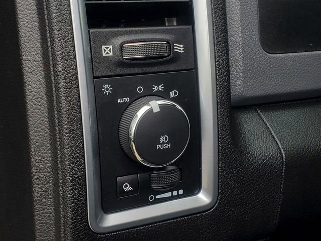 2019 RAM 1500 Classic SLT
