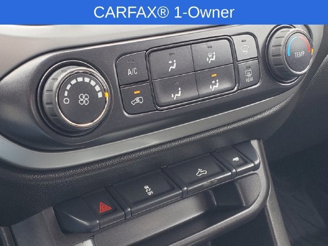 2022 Chevrolet Colorado LT - Photo 18
