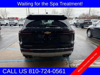2024 Chevrolet Traverse LT