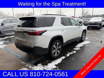 2023 Chevrolet Traverse LT Leather