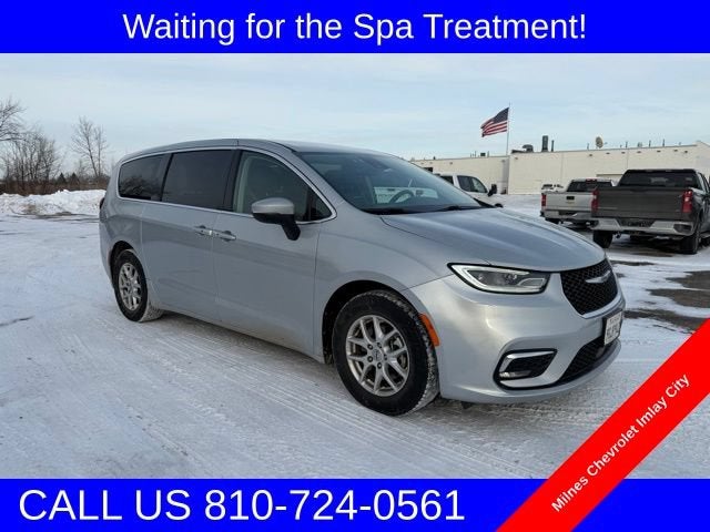 2023 Chrysler Pacifica Touring L