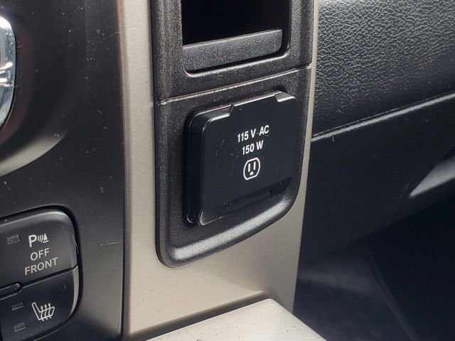2018 RAM 1500 Big Horn Crew Cab 4x4 5'7" Box