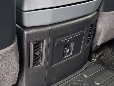 2018 RAM 1500 Big Horn Crew Cab 4x4 5'7" Box