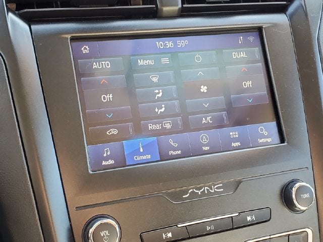 2020 Ford Fusion SE