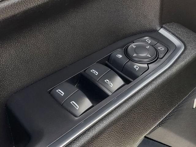 2023 GMC Sierra 1500 SLT - Photo 13
