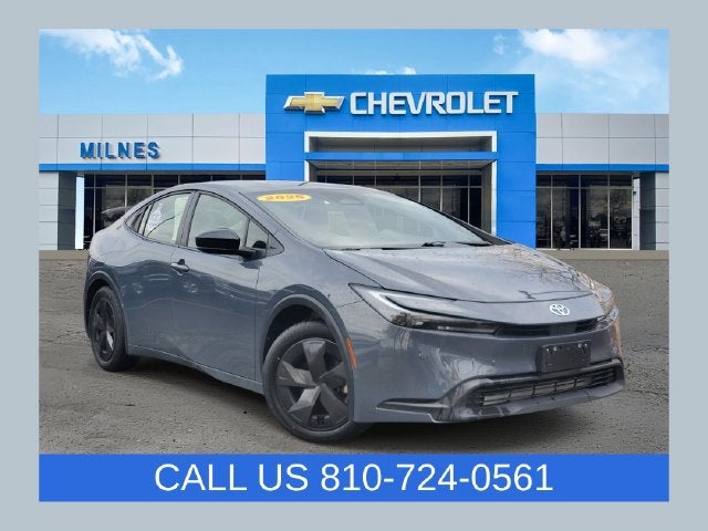 2025 Toyota Prius LE