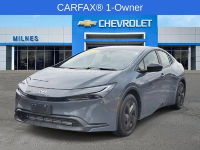 2025 Toyota Prius LE